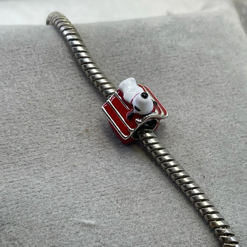 Sterling silver SNOOPY red doghouse Peanuts beagle puppy dog charm bead